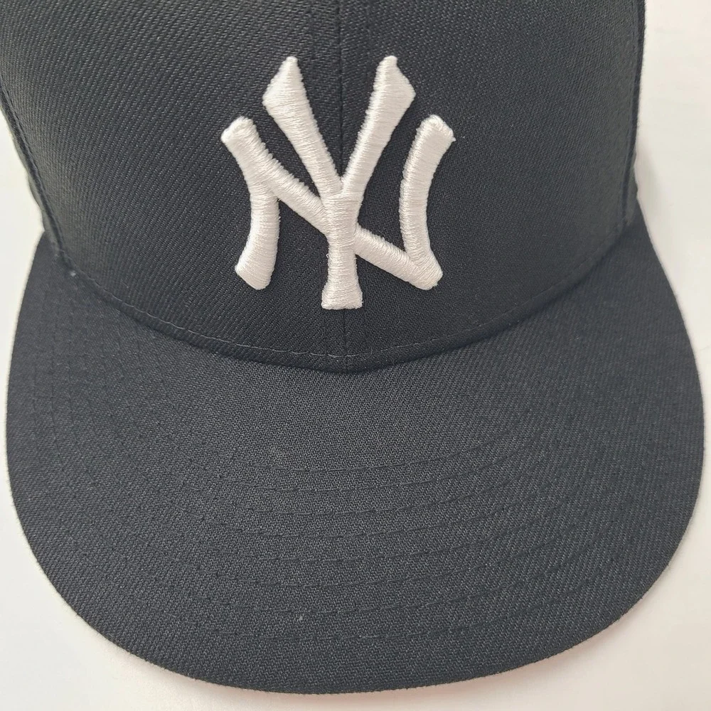 New York Yankees Hat Fitted 7‎ 1/2 New Era 59Fifty Black Pink 1999 World Series